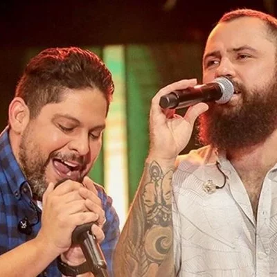 Foto da dupla Jorge e Mateus