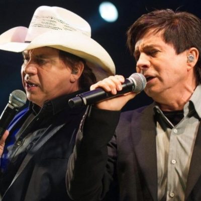foto da dupla Chitãozinho e Xororó