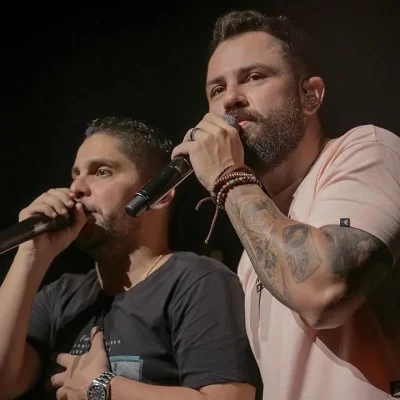 Foto da dupla Jorge e Mateus