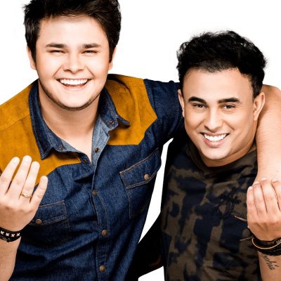 Foto da dupla Matheus e Kauan