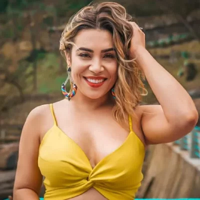 Nayara Azevedo