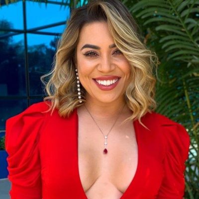 foto da cantora Naiara Azevedo